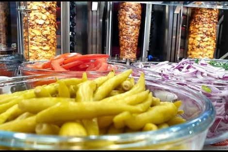 Shaorma și kebap Shaorma și kebap