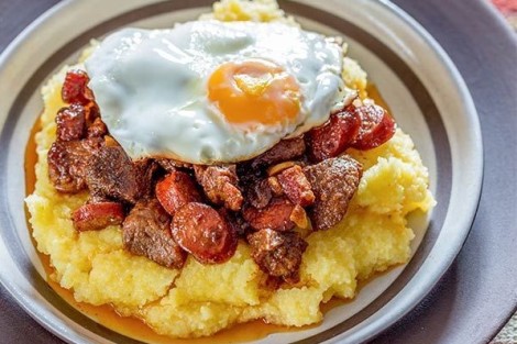 Tochitură Tradițională